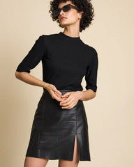 T-SHIRT NINA RIB BLACK TENCEL von JAN `N JUNE