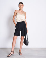 SHORTS BENITO BLACK von JAN`N JUNE