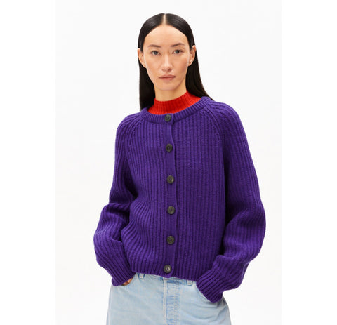 Strickjacke SELMAA von ARMEDANGELS indigo lilac