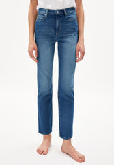 Jeans CARENAA von ARMEDANGELS - STRAIGHT FIT MID WAIST