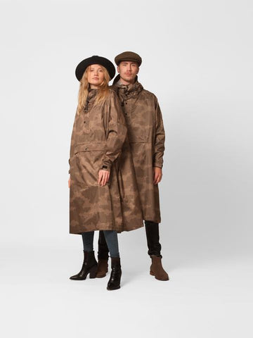 THE CLOUDS - Poncho von RAINKISS