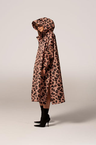 Pink Panther - Poncho von RAINKISS